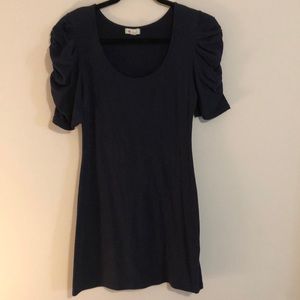 Navy Puff Sleeve Dress!👗💙
